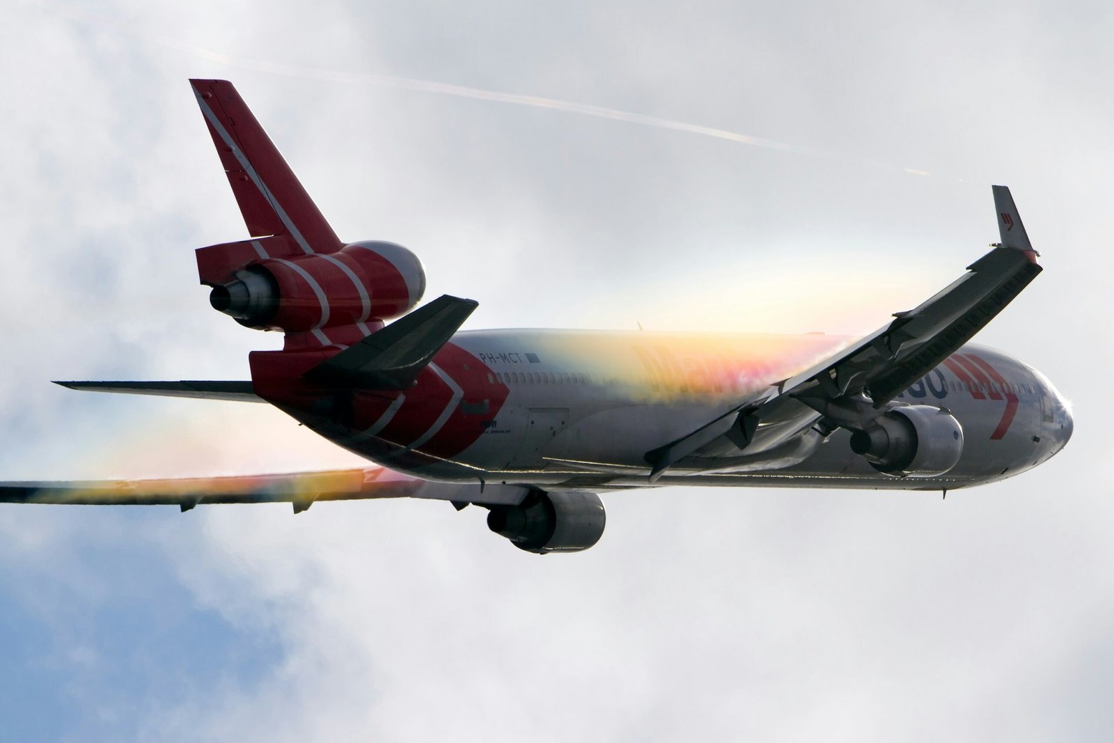 Air India Dreamliner Tragedy: Unraveling the Mystery of a 30-Second Catastrophe